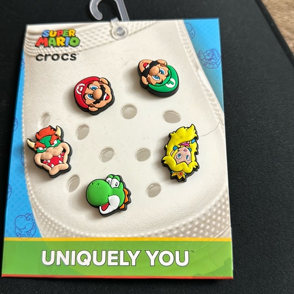 Super Mario kibbutz - Picture 1 of 1